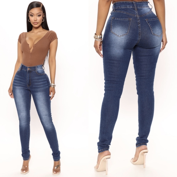 NWT Fashion Nova First Pick High Rise Jeans - Picture 1 of 7